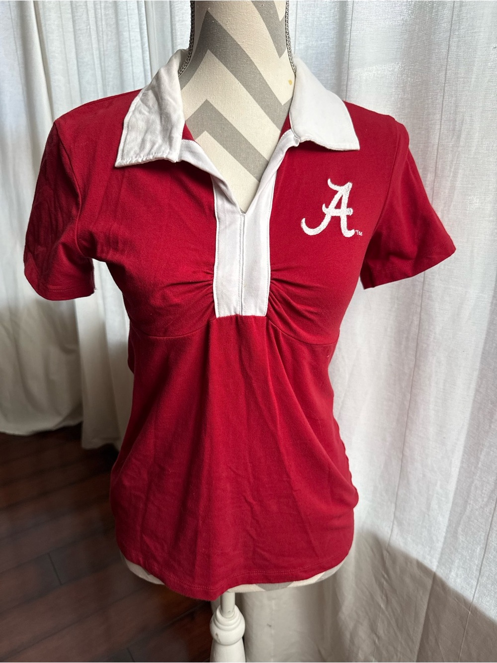 Women's Crimson Polo-Style Top with White Contrast Collar